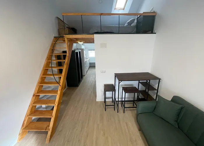 Centrico Estudio Muralla Romana Apartman *