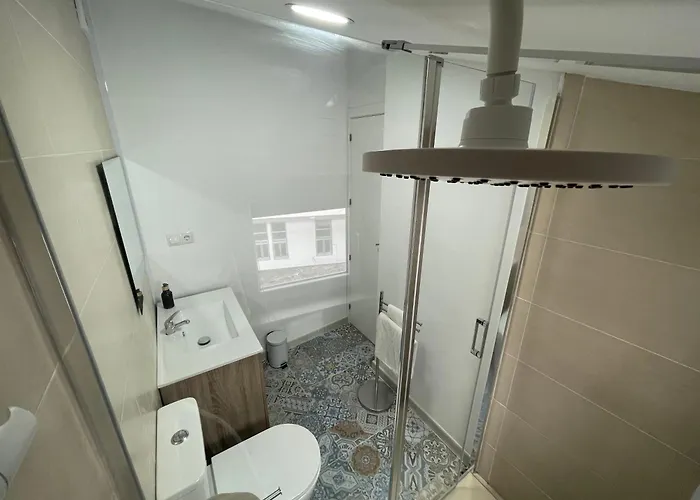 Centrico Estudio Muralla Romana * Lugo