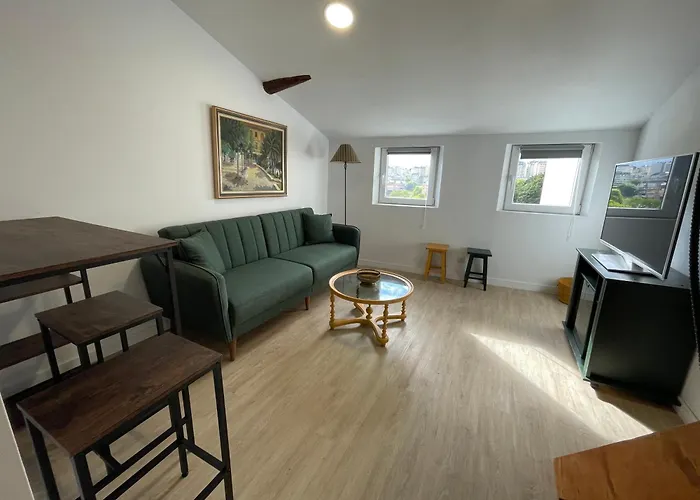 Daire Centrico Estudio Muralla Romana *